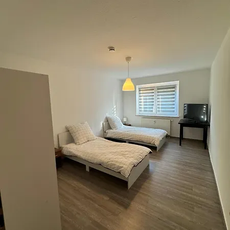 Luley & Sijaric Na Gbr Apartamento